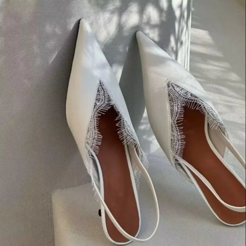 Pointed Sandals Spring Style Pointed Head Shallow Mouth Lace Edge Set Foot Anti-slip Wear-resistant Heel Shoes 250415