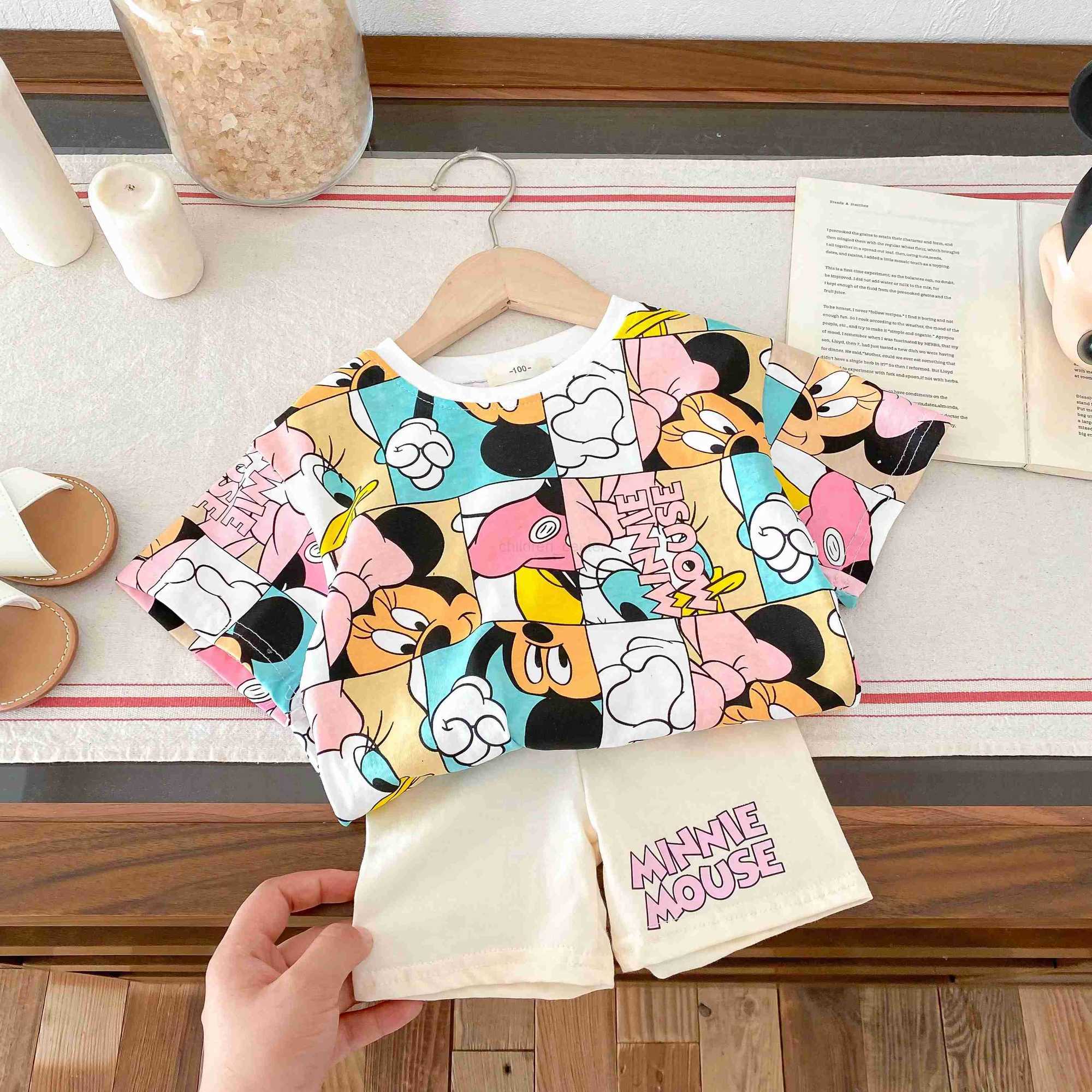 Disney Summer Minnie Disney printed T-shirt casual fashion set girls baby short sleeved sportswear cute Tshirts for kids slim fit set W20250416