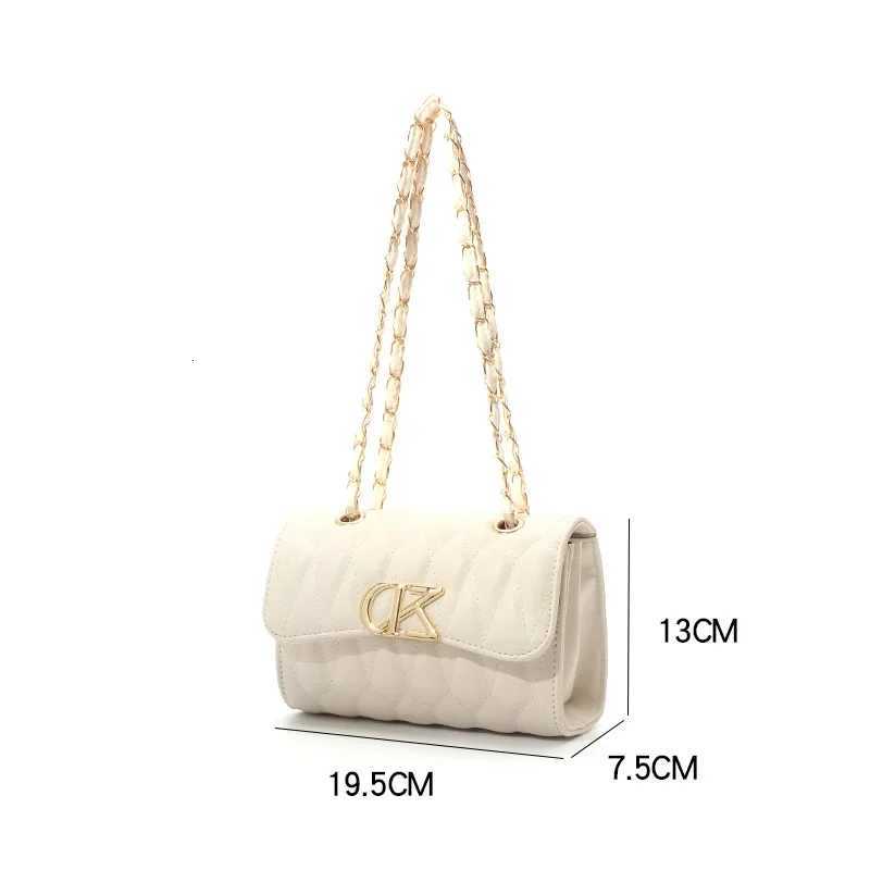 Fashionable Chain Strap Mini Crossbody Bag Luxury Minimalist Style Commuter Bag Internal Zipper Pocket PU Leather MaterialW251115