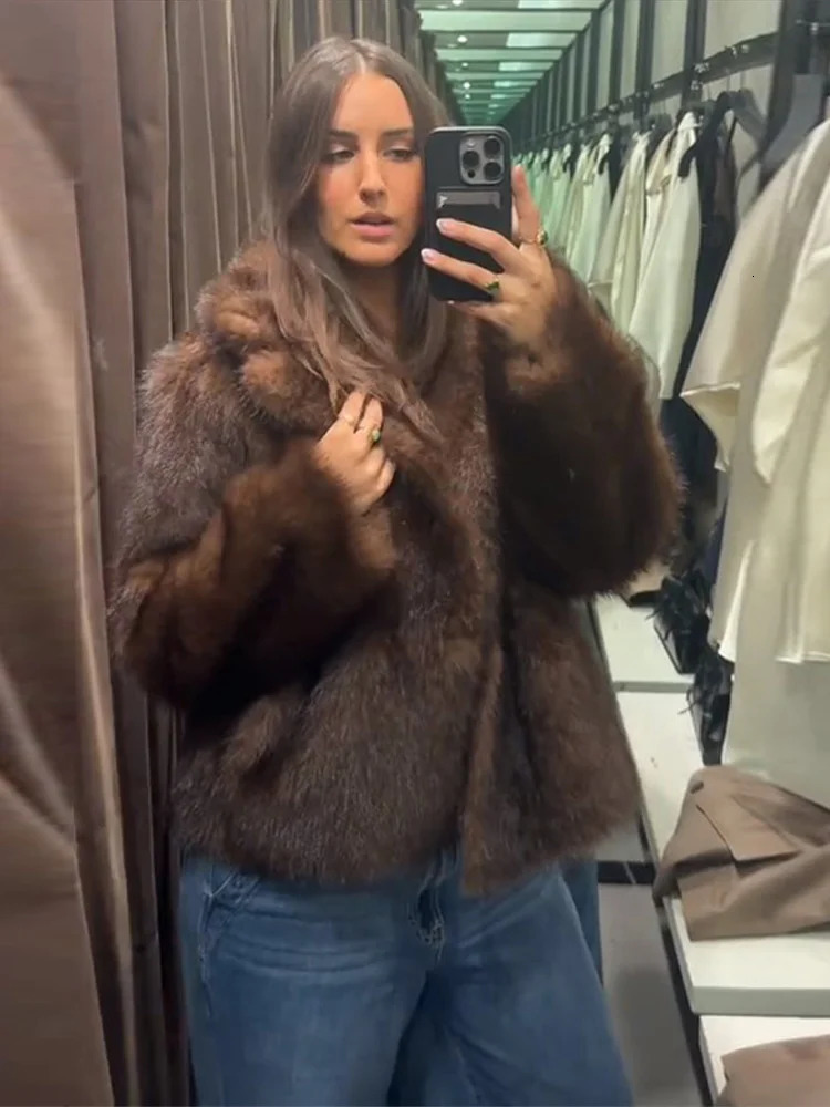 Womens Reversible Faux Fur Coats Leather Windbreaker Jackets Winter Warmed Tops Outwear Casual Wear Woman Daily Clothes 251104