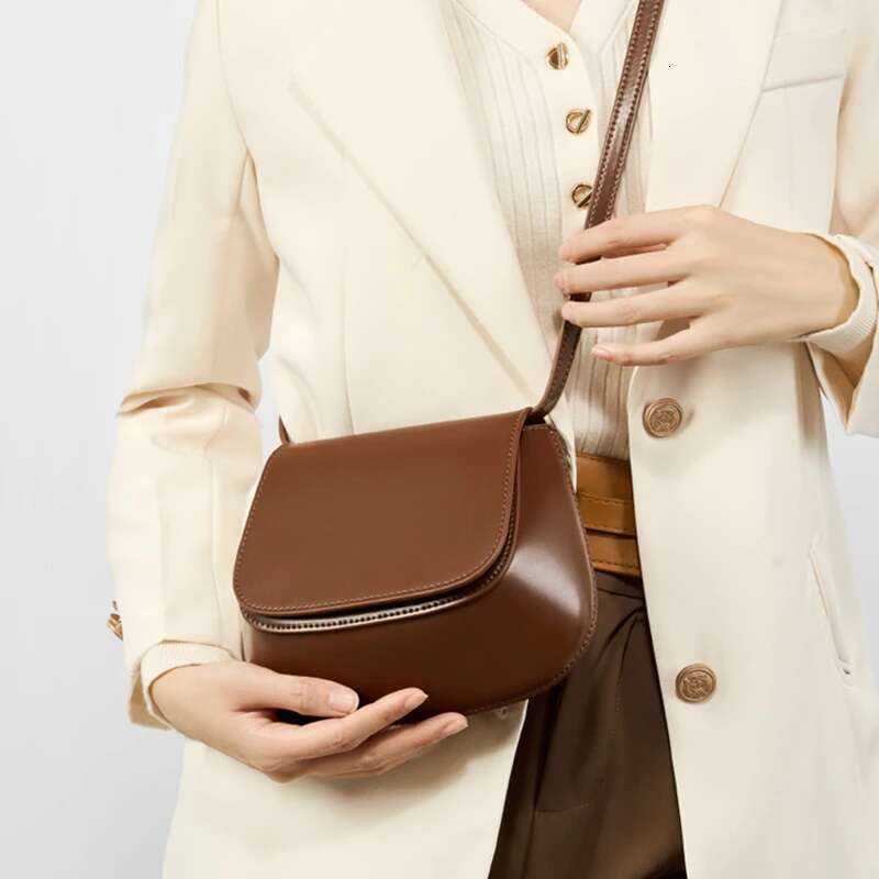 Classic Genuine Leather Saddle Small Shoulder Bags For Women Designer Crossbody Purses Cow Ladies Handbags