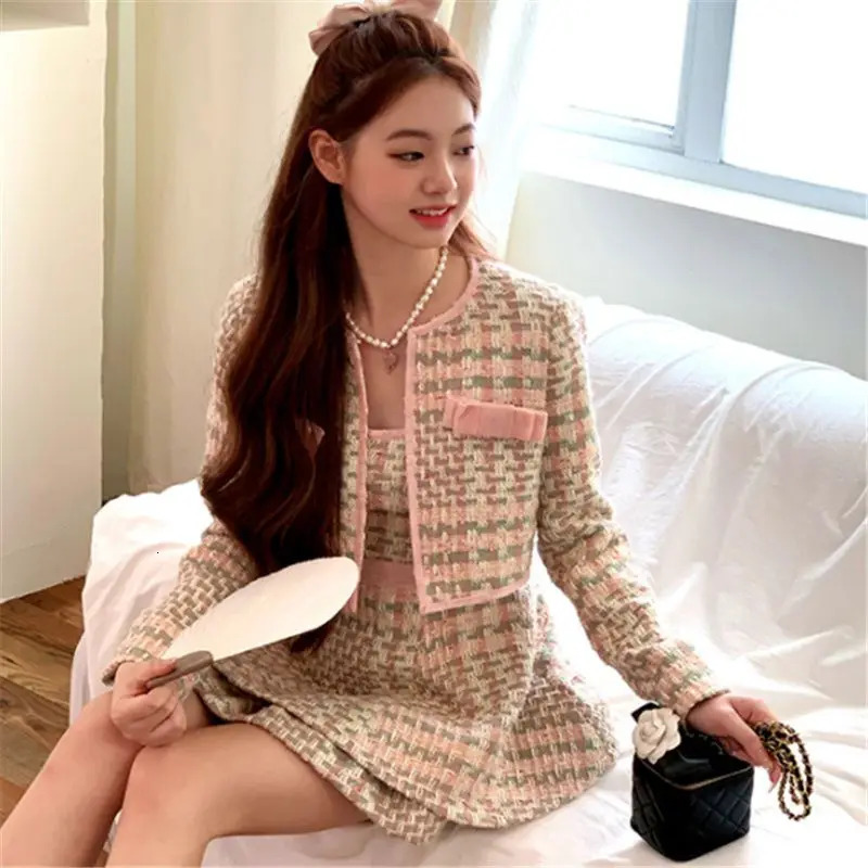 Spring Small Fragrant Style Suit Pink Tweed Short CoatSuspender Dress Set Sweet Girl Fashion Two Piece Sets Women Outfits 251113