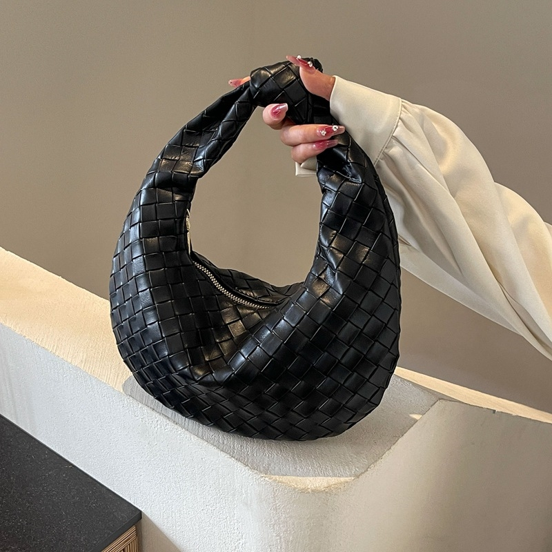 Designer free shipping designers bags for womens ladies 2025 New Woven Versatile Circular Single Shoulder Underarm Bag fashionable