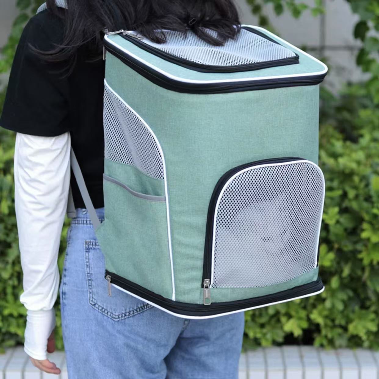 Pet supplies, dog bag, Paul's new online red envelope, portable backpack for going out, cat backpack, breathable dog backpack