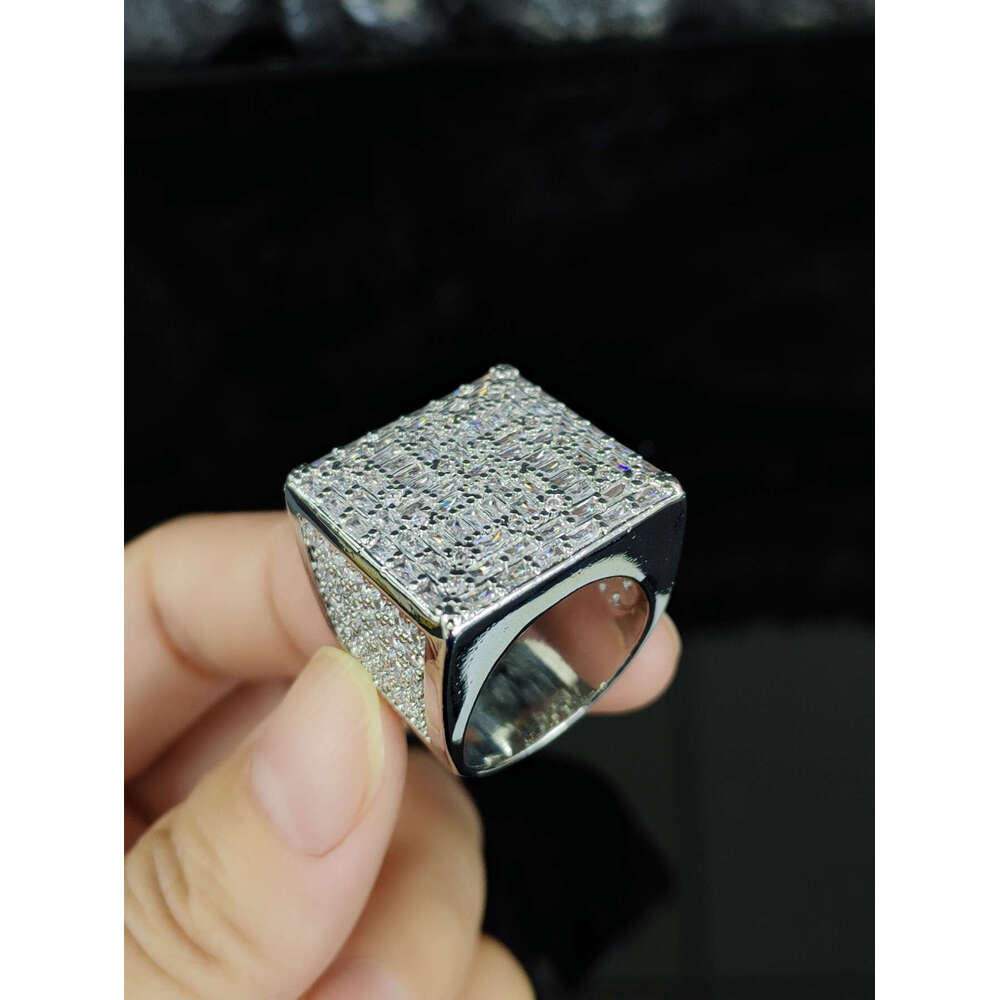 DHcollections Diamond Studded Men's Exaggerated Personality, Generous Block, Cool Ring, Hip-hop Trendy Bracelet