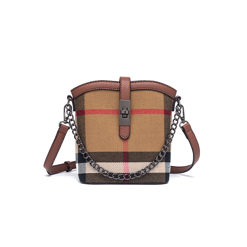 The checkered camera bag stylish versatile. It suitable for daily use. This is the hot best choice give to friends and family