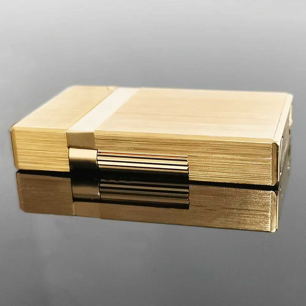 Retro Metal Drawing Lighters Inflatable Butane Gas Cigarrette Tobacco Accessories Smoking Men Luxury Gifts CollectionsC250415