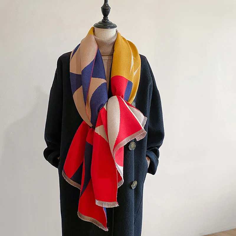 Luxury Double Faux Cashmere Neckerchief Women Chic Flowers Pattern Jacquard Shawl Woman Comfortable Thickened Warm Scarf Ladies Y251115