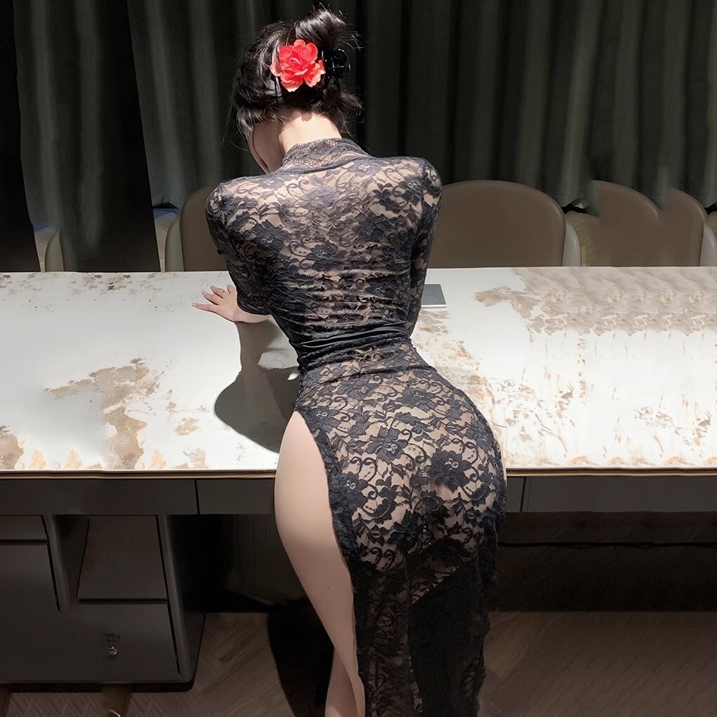 Designer 2025 New Women's Underwear Hot Side Split Slim Fit Uniform Women's Pajamas Sexy Lace Temptation Long Dress Summer Oriental Style