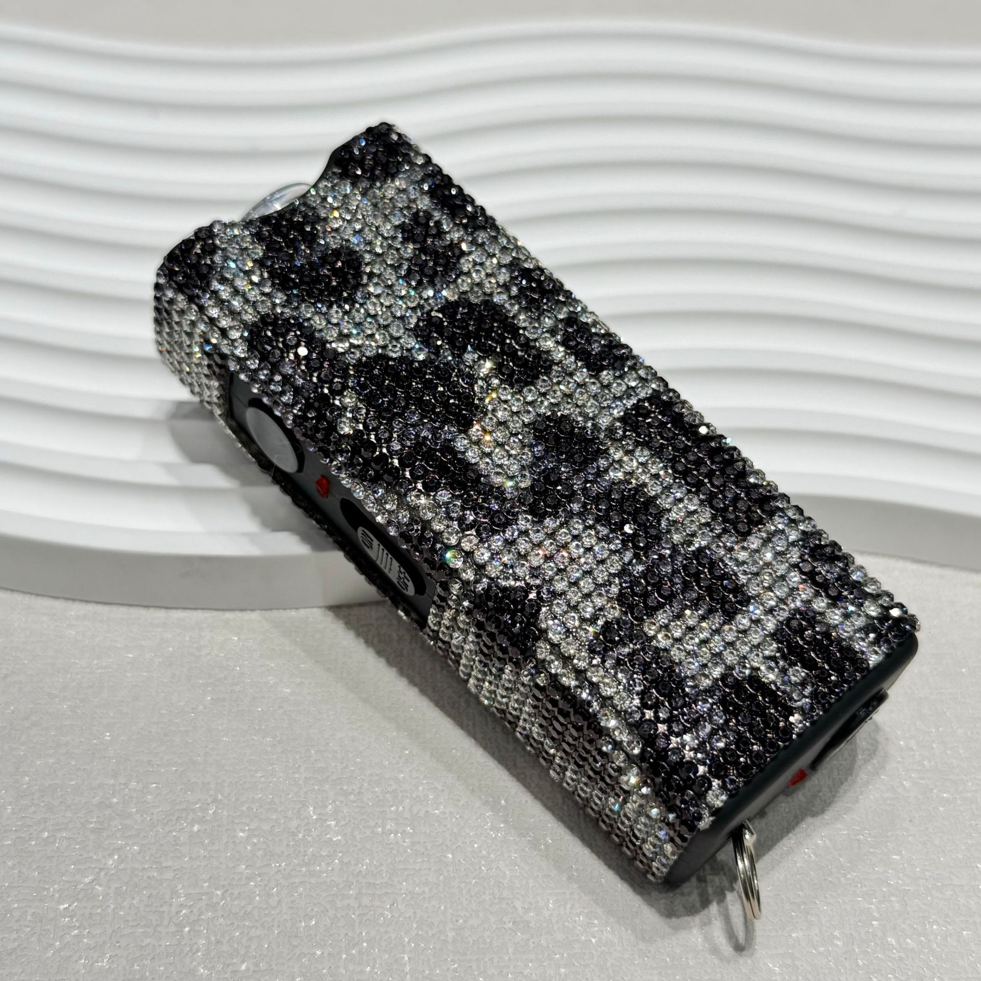 Free shipping new women's self-defense multi-functional flashlight keychain USB charging fashion diamond-inlaid flashlight-N168 - view 8