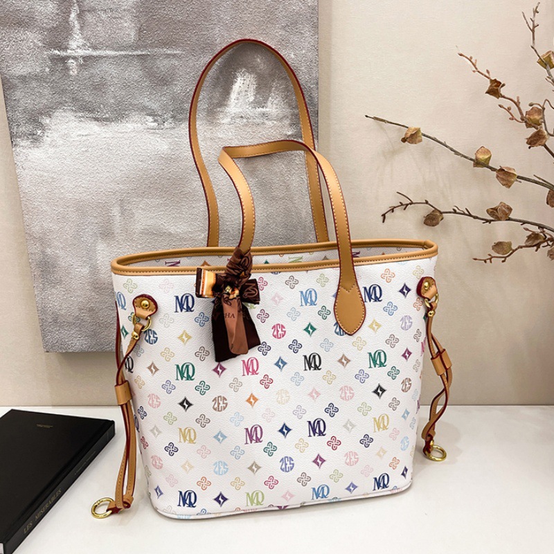 Free shipping bag Women's new fashion printed sweet commuter bag large capacity temperament shoulder bag 2025
