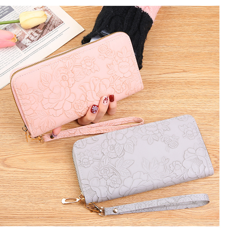 Chic Ladies' Crossbody Bag With Ample Roomy Hot Zip Pocket For Gadgets & Currency