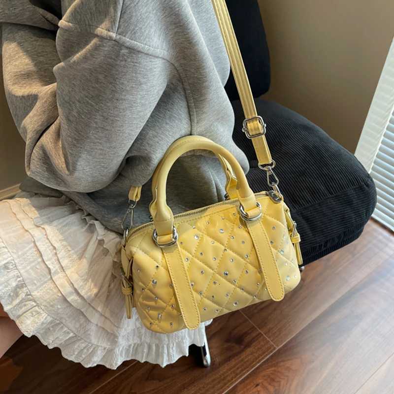 Light Luxury Rhinestone Women Handbags New Exquisite Fashion PU Leather Crossbody Bag Classic High Quality One Shoulder PackW251115