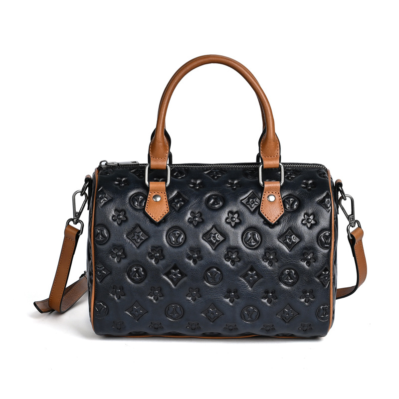 Cowhide Handbag Large Capacity Head Layer Cowhide Embossed Single Shoulder Diagonal Bag A Vintage Tote Bag