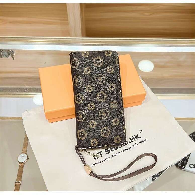 Women's 2025 New Long Style Female Handbag Fashion Zipper Large Capacity PU Wallet Card Bag