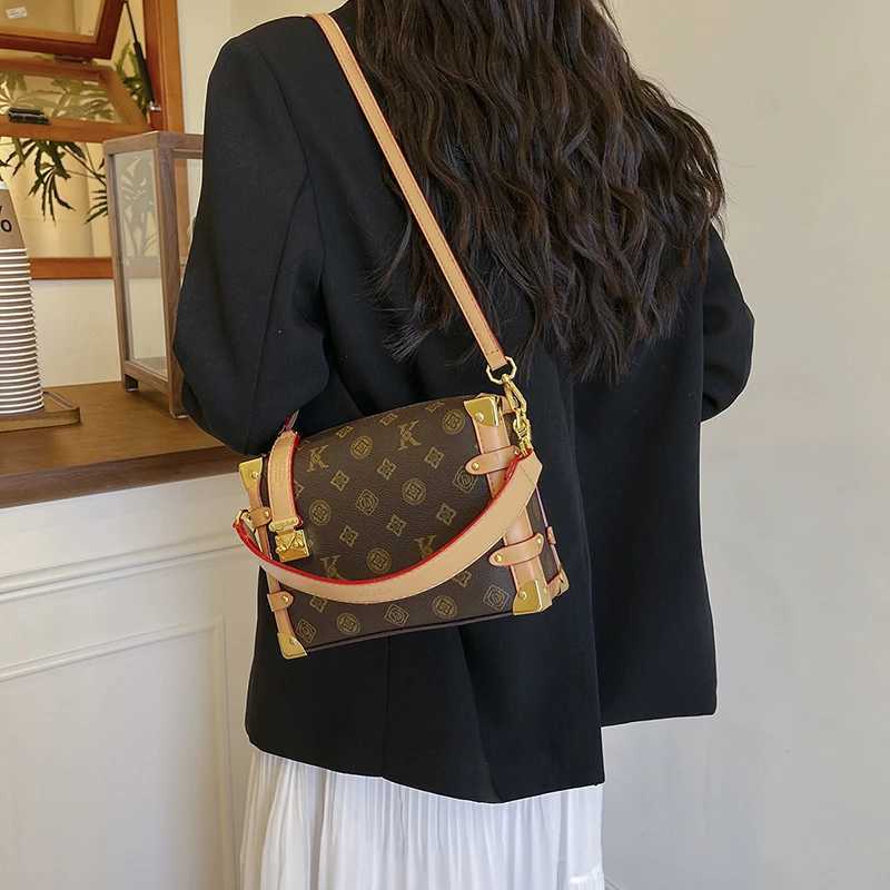 Classic Leather Handbags For Ladies With Shoulder Strap Option Luxury Brand Women Messenger Bag Famous DesignerW251115