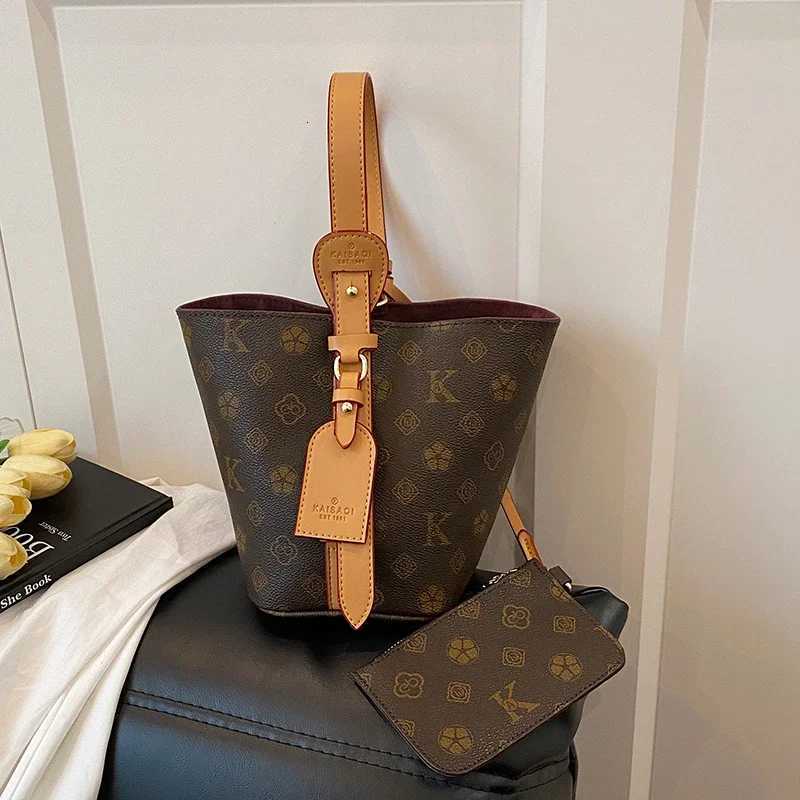 Elegant Leather Shoulder Bag Handbag For Women Crossbody Messenger By Luxury Brand Famous Designer PopularW251115