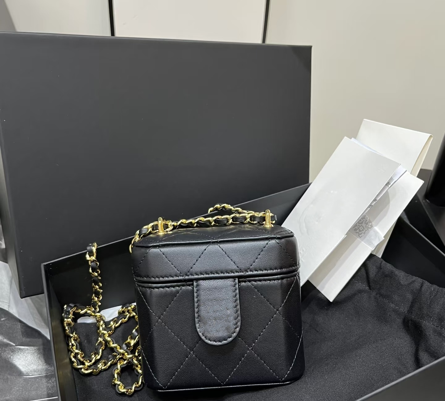 10A High quality handbags small handbags quilted shopping bagsgenuine leather women's handbags makeup bagswallets spring and summer new products released 5896