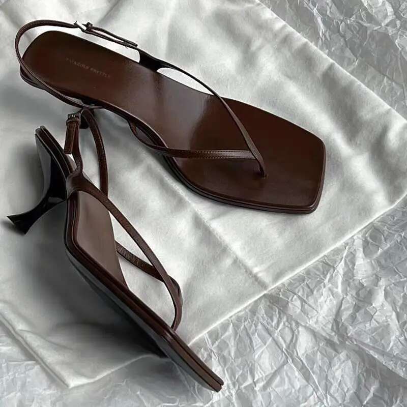 Kitten High Heels Sandals Women Flip Ps Square Shoes Slippers Clip Toe Designer 2025 New Summer Sexy Fashion Dress Pumps