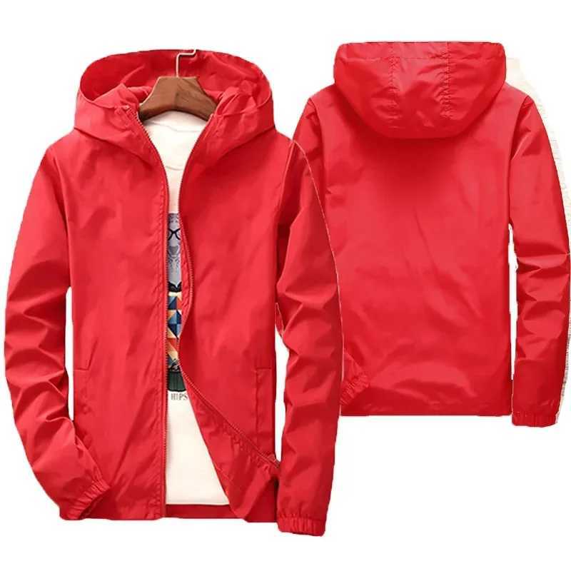 2024 Spring/Summer Mens Windproof Cover Waterfall Jacket Travel Camping Mountain Climbing Zipper Mens Windproof JacketXJ250416