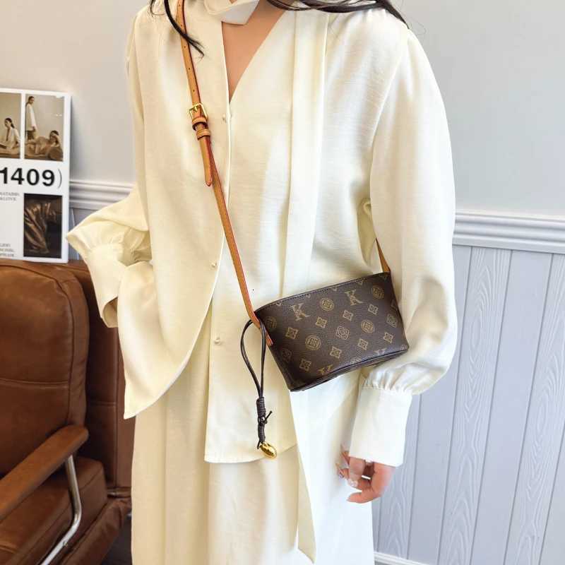 Luxury Best Superstar Show Commuter Bag Elegant Tote Purse Shopper For Business Women Leather Material DesignW251115