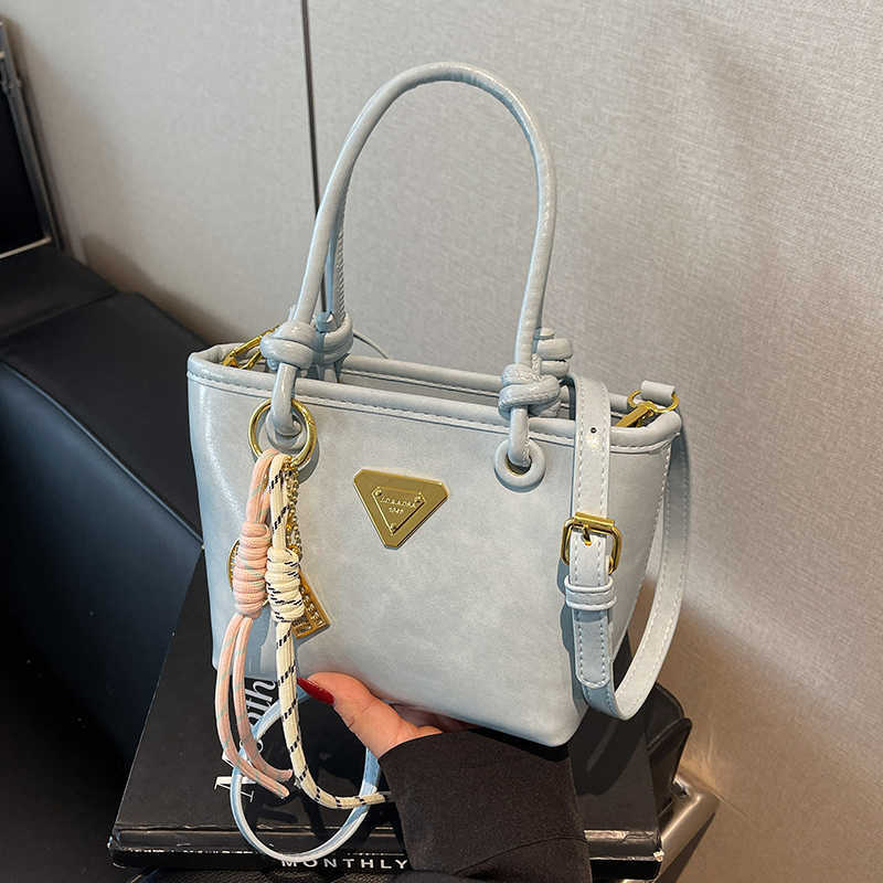 Spring and summer fashion high-end handbag for women new trendy Korean version versatile bucket ins crossbody bag bigclothfgg22