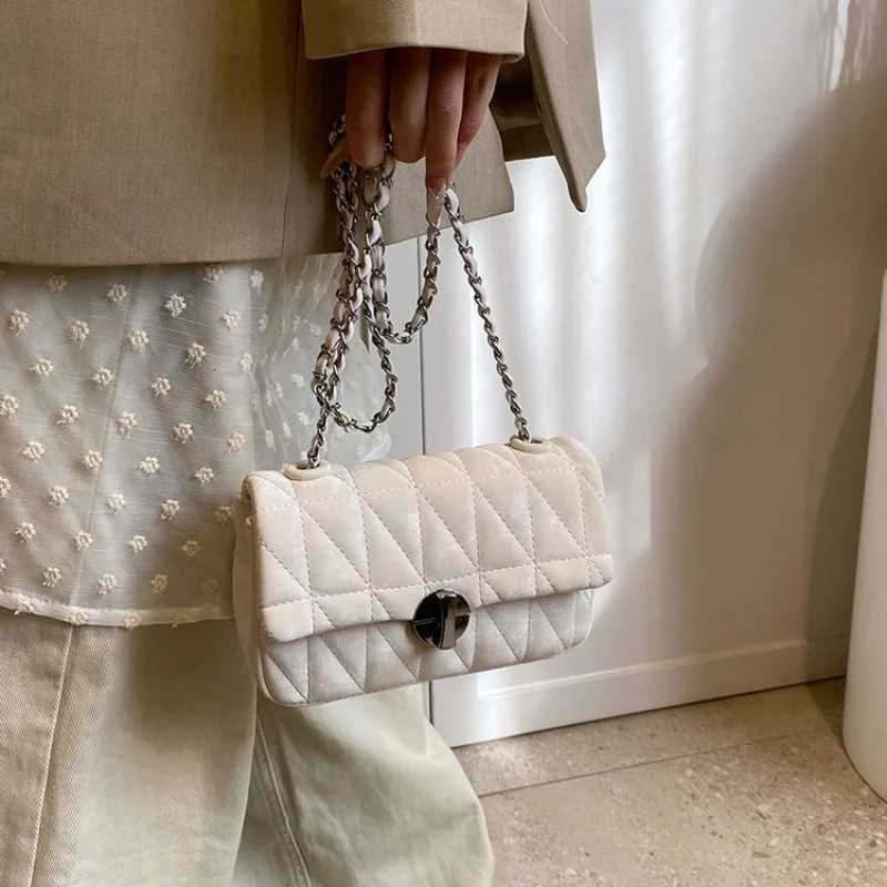 Fashionable Leather Womens Crossbody Bag Luxury Brand Famous Designer Elegant Crossbody Vintage Daily BagW251115