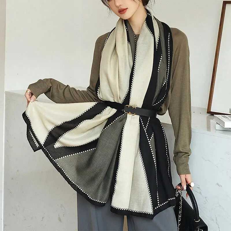 Luxury Fashion Printed Stripe Geometry Shawl Cotton Viscose Scarf Women Outdoor Sunscreen Muffler Hijab 18283cm Y251115