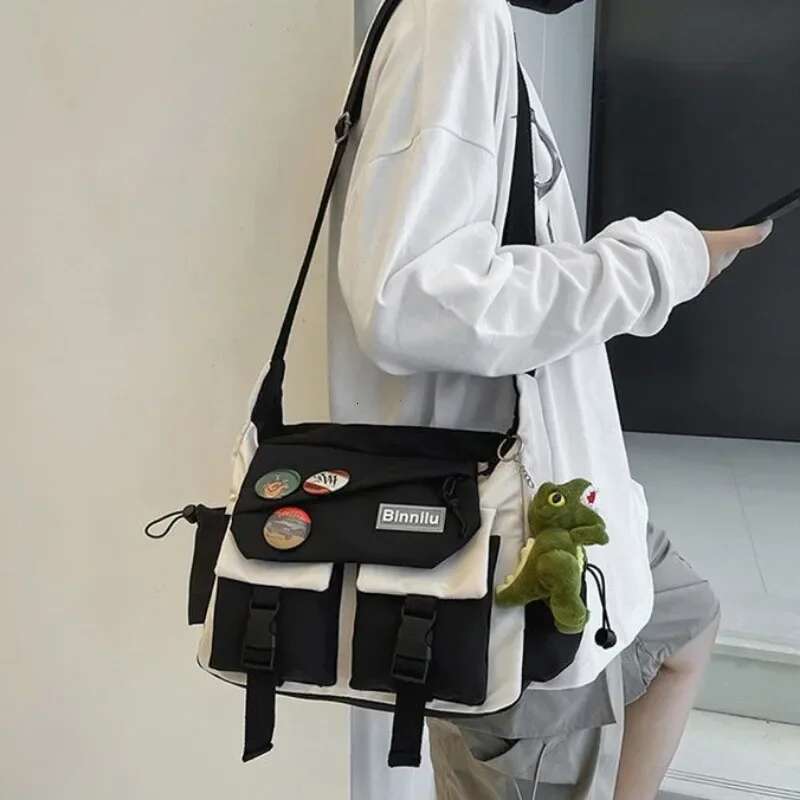 Haruku Men Nylon Crossbody for Women Messenger Girls School Book Bags NEW hot Youth Canvas Handbags Shoulder Bag Sac Bolsas