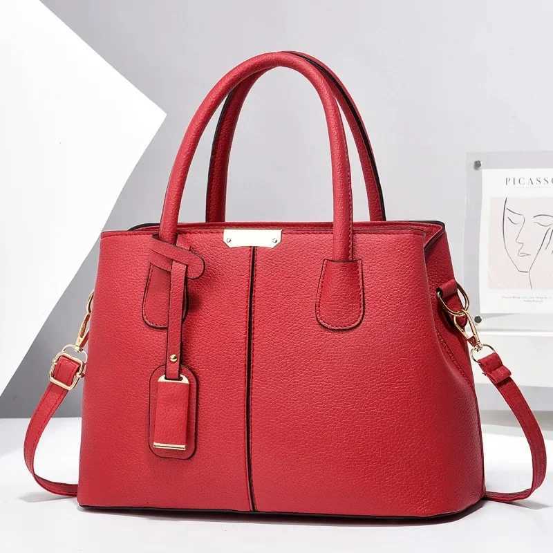 New Fashionable Womens Bag High End Texture Single Shoulder Oblique Cross Handheld Womens Bag Purses and HandbagsW251115