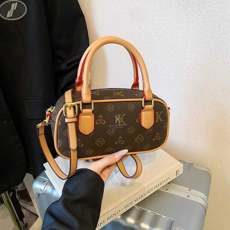 2025 New Trendy European Style Crossbody Bag - Exquisite Creative Individual Handbag Versatile for WomenW251115