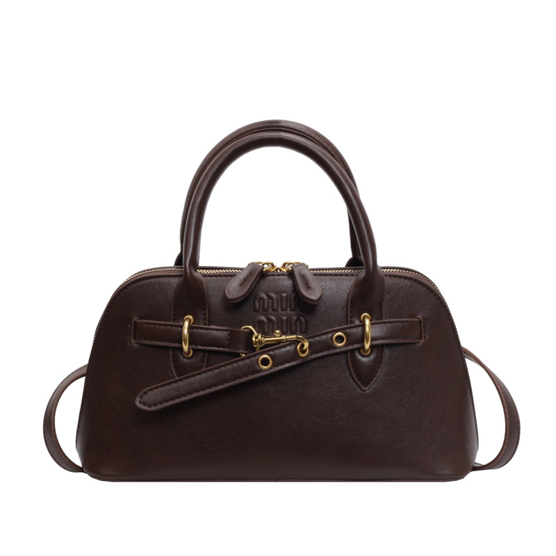 designer bag 2025 new Retro small bag for women with a sense of luxury Versatile crossbody bag Fashionable single-shoulder and hand-held shell bag