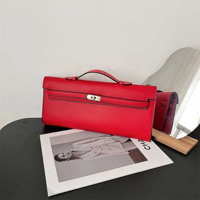 Leather Clutch Bag with Gold - Toned Lock and Top Handle - Elegant Evening Formal Event HandbagW251115