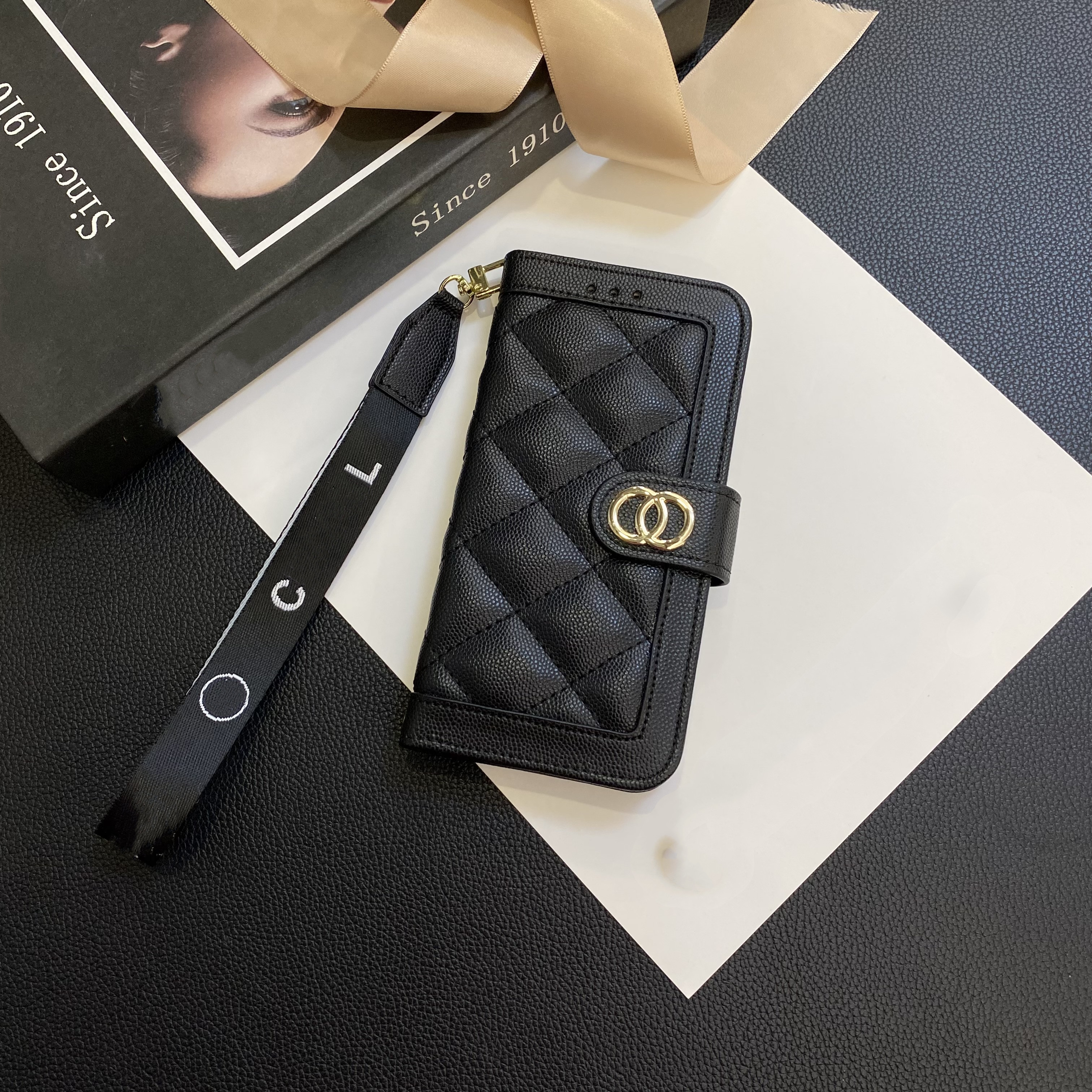 Designer Caviar Leather Flip Phone Case For iPhone 16 Pro Max Case iPhone 15 Pro Max 12 13 11 15 Plus 16 Plus Samsung S25 Ultra S24 Plus s23 s22