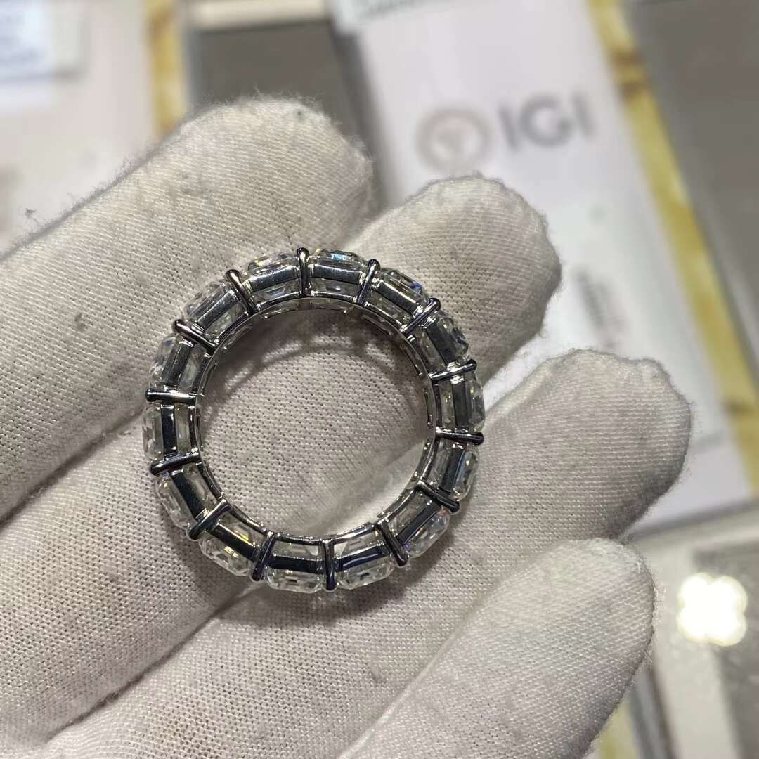 Iced Out S925 Silver Tennis Ring with Princess Emerald Round Cut VVS D Color Moissanite Mens and Womens Hip Hop Style