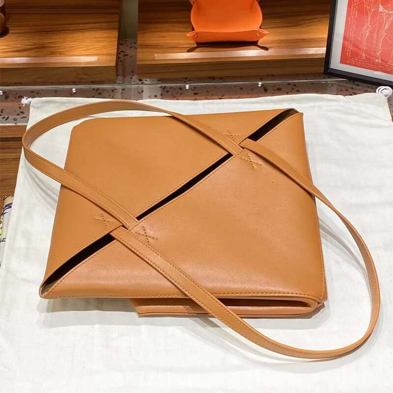 Hot Sell Fashion Women's Folding Bag Brand Design Genuine Leather Handbags For Women Elegant Lady Crossbody Shoulder Bags