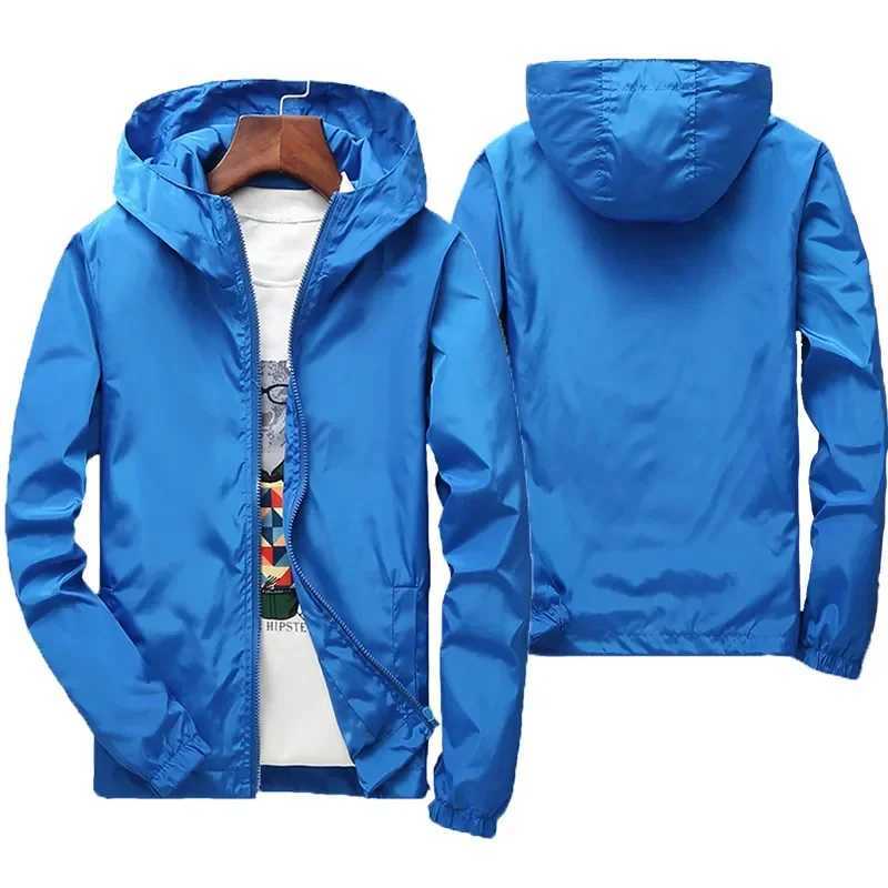 2024 Spring/Summer Mens Windproof Cover Waterfall Jacket Travel Camping Mountain Climbing Zipper Mens Windproof JacketXJ250416