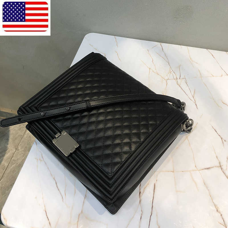 Designer Bag Womens Vintage Maxi Jumbo Boy Calfskin Bags Classic Flap Quilted Aged Silver Metal Hardware Chain Crossbody Shoulder Luxury Designer Handbags 27x30cm