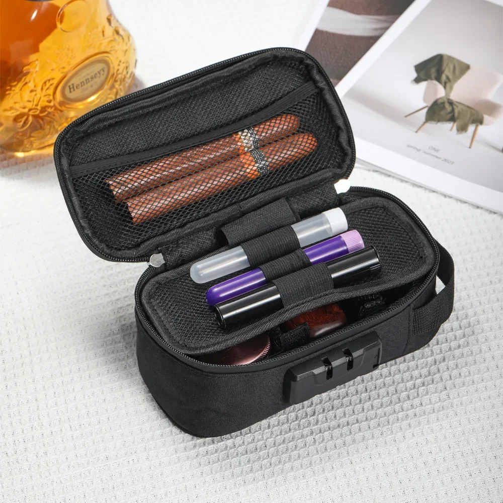 Smell Proof Bag Large-capacity With Lock Activated Carbon Deodorant Bag Portable Pipe Bag Convenient 251115