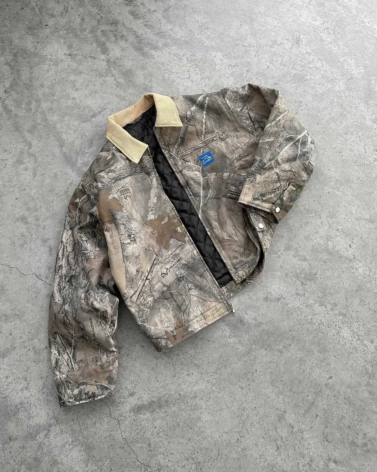 Akimbo Fashion Camouflage Leaf Pine Coat Mens Y2K New Harajuku Hip Hop Gothic Retro Couple Casual American Street ClothingXJ250416