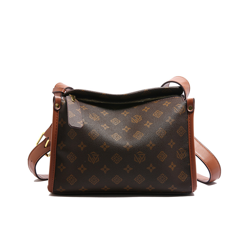 Free shipping bag womens new commuter bag printed shoulder bag oblique span small square bag pillow bag