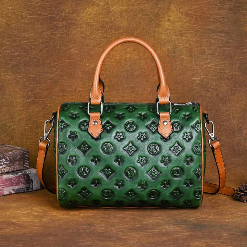 Cowhide Handbag Large Capacity Head Layer Cowhide Embossed Single Shoulder Diagonal Bag A Vintage Tote Bag