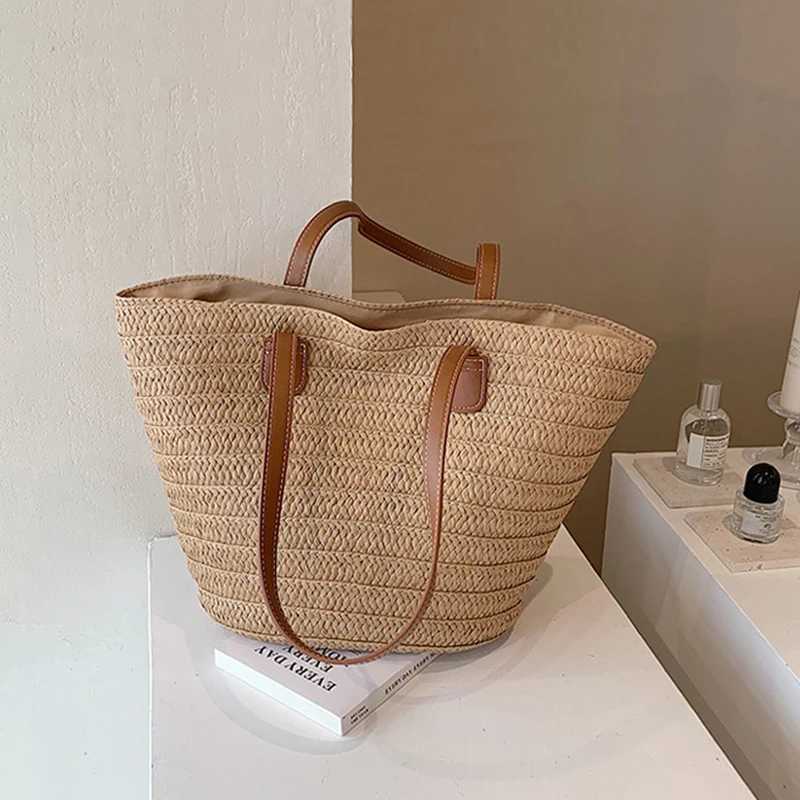 Womens large capacity shoulder bag summer grass basket womens handbag fashionable designer beach bag Bali shopping bag Z250416