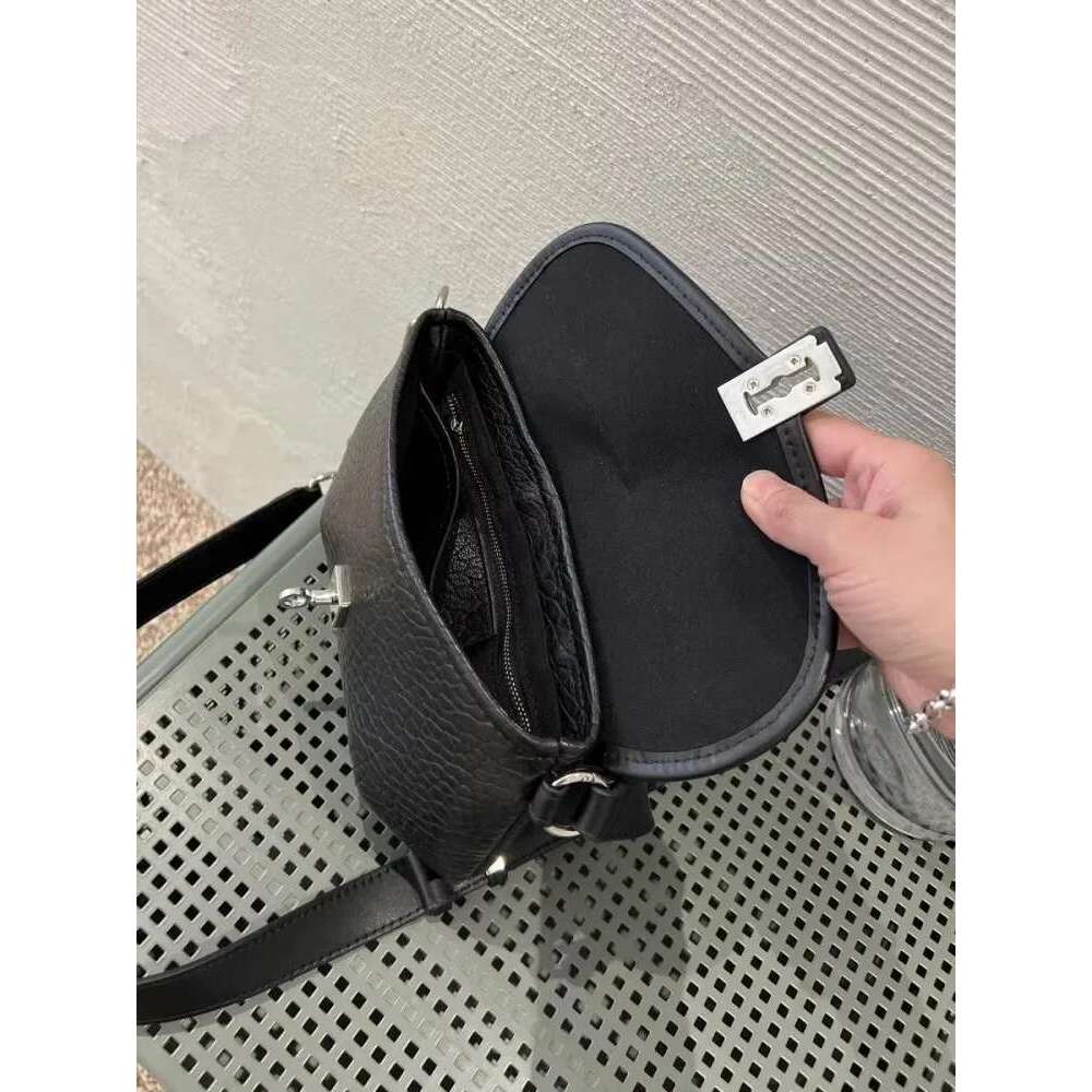 Women Fashion Casual Black Sheepskin Small Capacity Saddle Buckle Bagsain Strap Single Shoulder Armpit Crossbody Bag