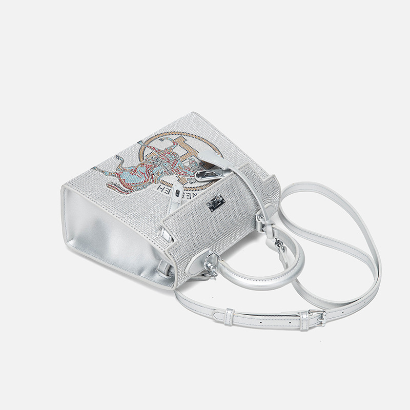 2025 Dia Series Designer Handbag High Quality Multi Functional Crossbody Large Capacity Wallet Card Business Wedding Bag