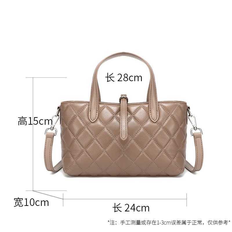2025 New Genuine Leather Tote Bag for Women Natural Grain Shoulder Crossbody Designer Luxury Bag Large Capacity HandbagW251115