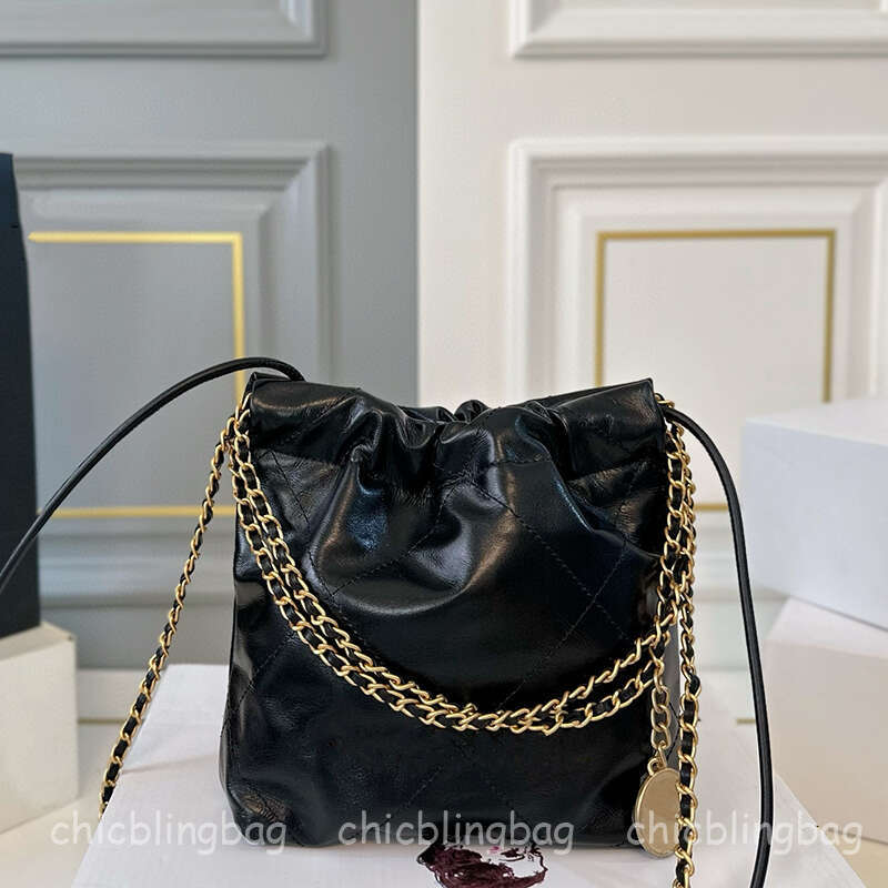 Mini handbag designer women's crossbody bag classic 22 bags gold coin chain soft leather fashionable shoulder bag handbag garbage bag