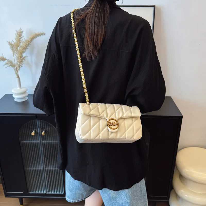 2026 New Small Square Chain Bag - Crossbody/Shoulder Purse Minimalist Lightweight Design Stylish Niche Handbag for WomenW251117