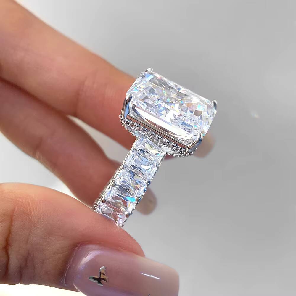 Princess Cut Cubic Zirconia Engagement Ring 925 Sterling Silver Gold Plated Classic Style with Halo Diamonds for Wedding Party