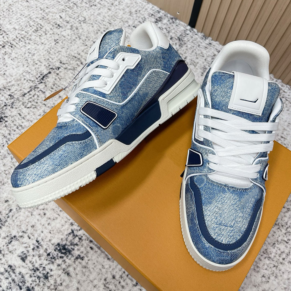 New Mens Trainer Sneaker Designer Sneakers Denim Sneaker 1AJAQV Denim Distinctive Cloud Effect 54 At The Back Luxury Skate Sneakers Casual Basketbal